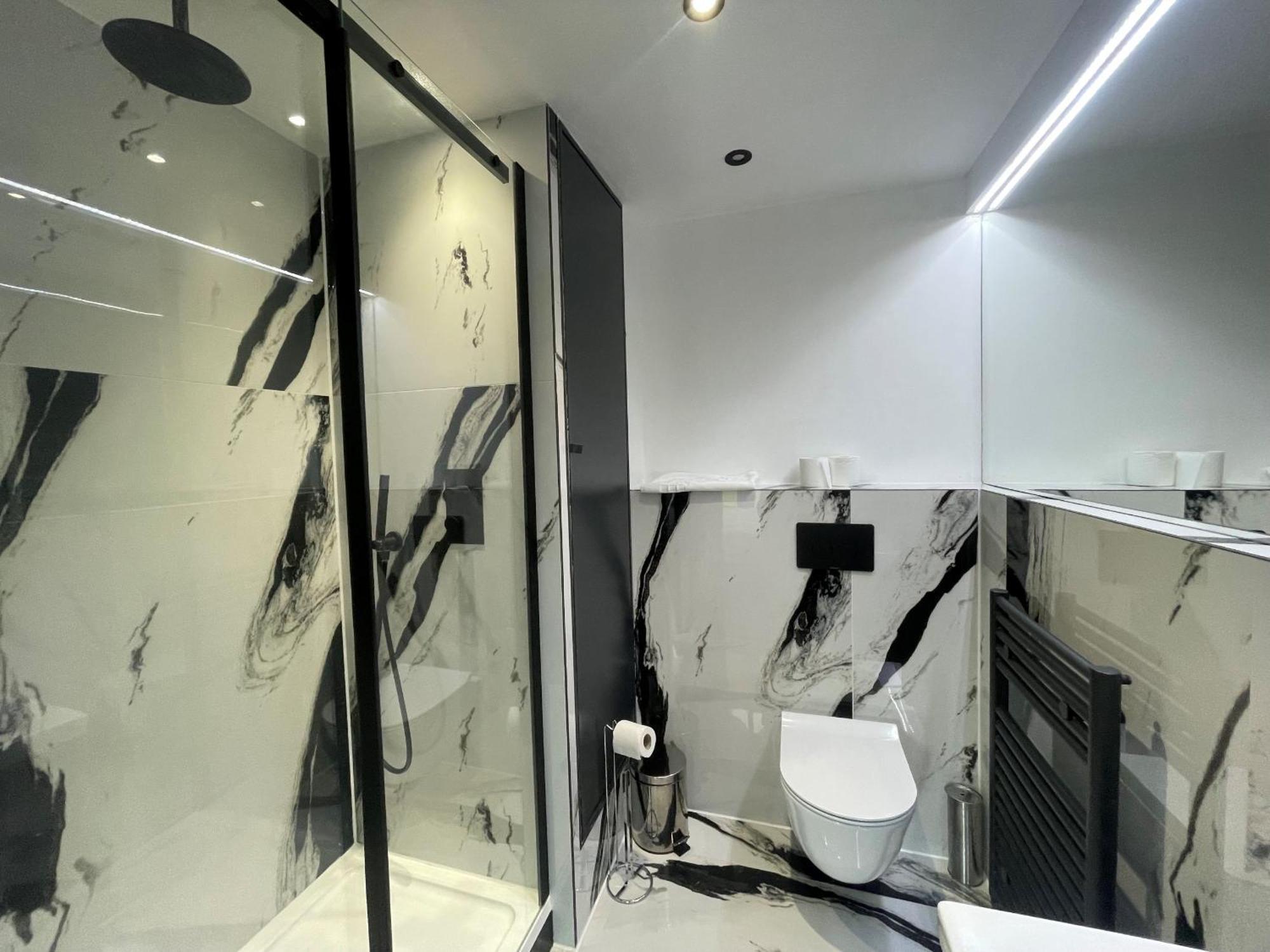 Modern And Stylish Penthouse Apartment Next To Maidenhead Golf Course Exterior foto