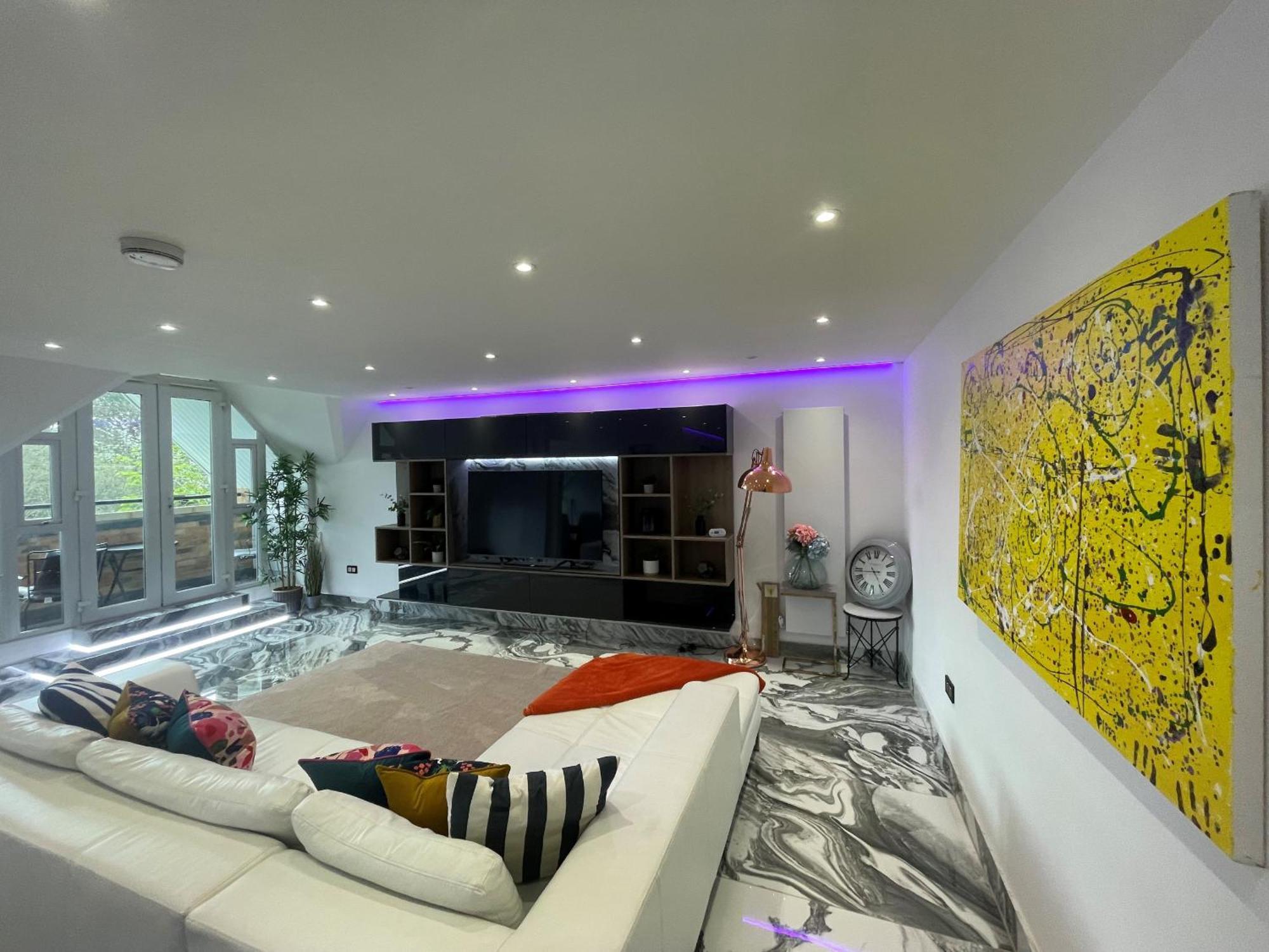 Modern And Stylish Penthouse Apartment Next To Maidenhead Golf Course Exterior foto