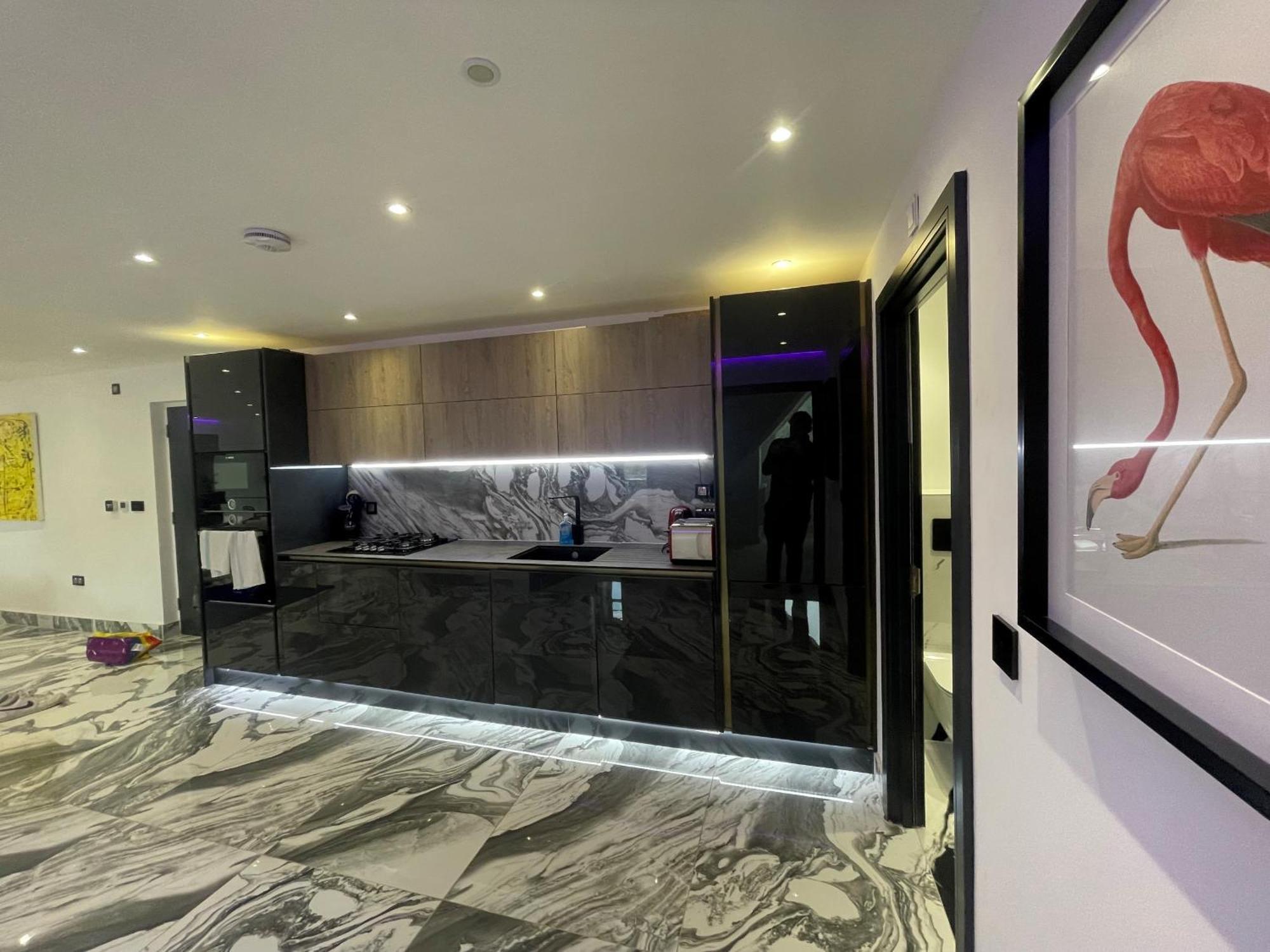 Modern And Stylish Penthouse Apartment Next To Maidenhead Golf Course Exterior foto